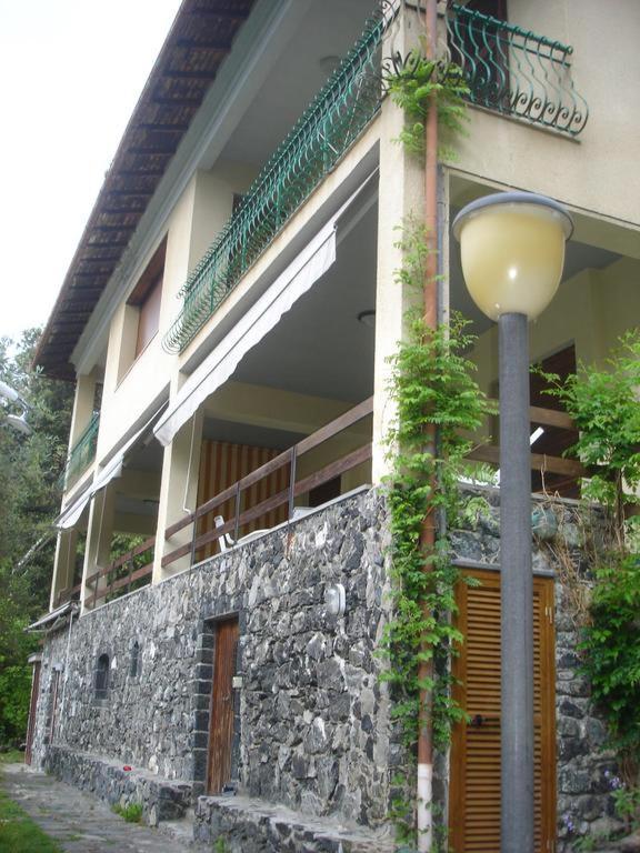 مونتيروسّو ال ماري Miramar Cosy Apartment المظهر الخارجي الصورة