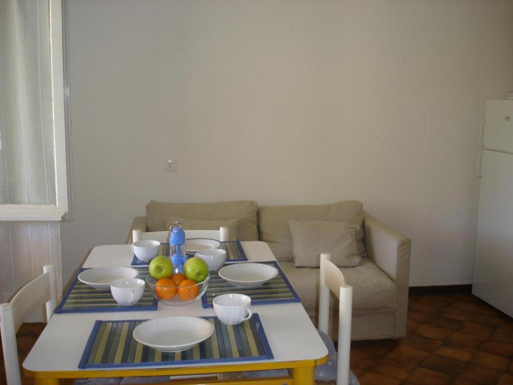 مونتيروسّو ال ماري Miramar Cosy Apartment المظهر الخارجي الصورة